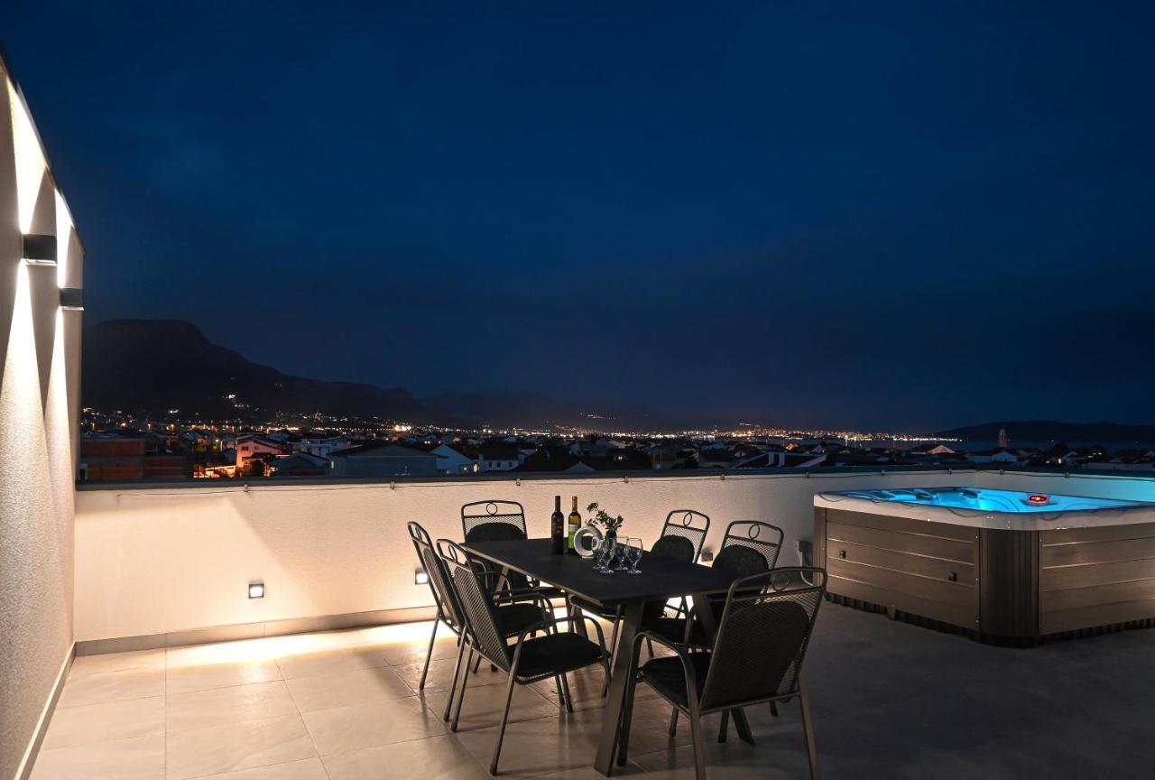 Rooftop New Castel 2023 Kaštela Zewnętrze zdjęcie