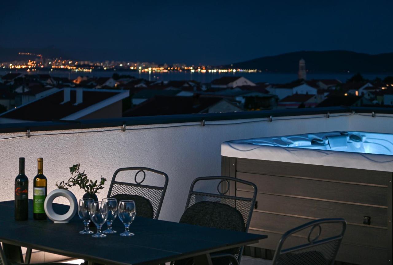 Rooftop New Castel 2023 Kaštela Zewnętrze zdjęcie